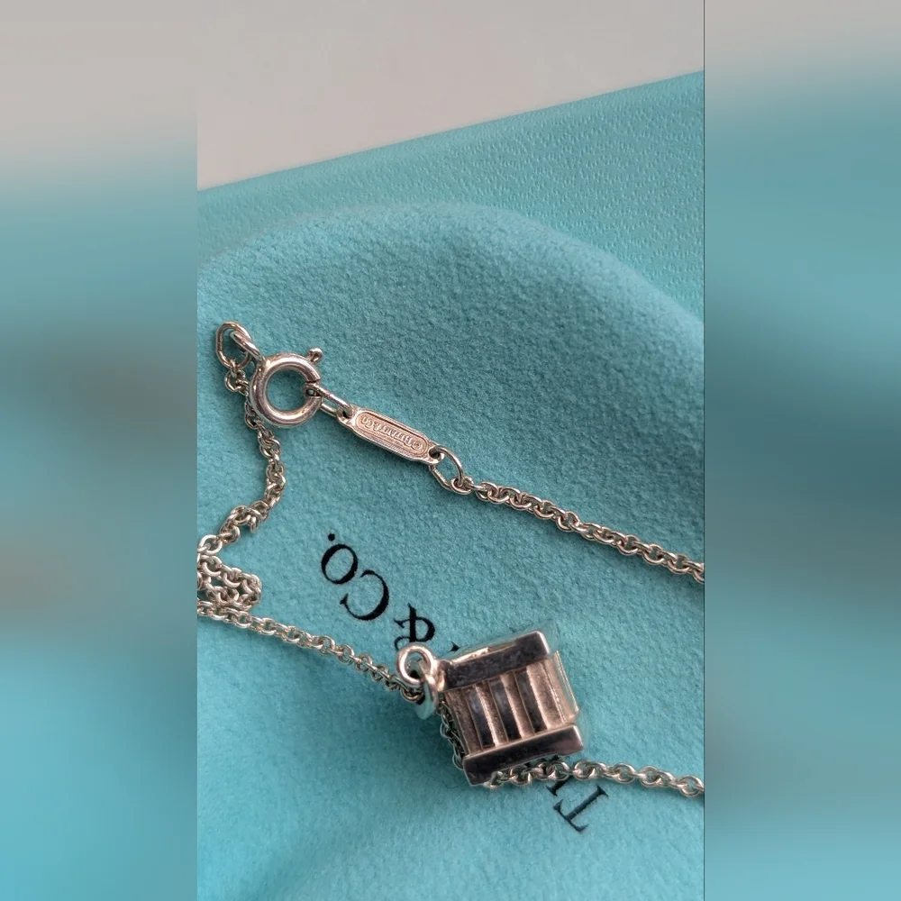 Tiffany & Co Silver LARGE Atlas Roman Numeral Cube Pendant Necklace - Picture 6 of 7
